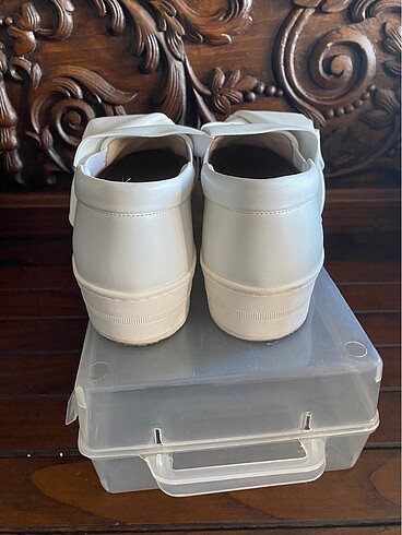 37 Beden Beyaz sneaker