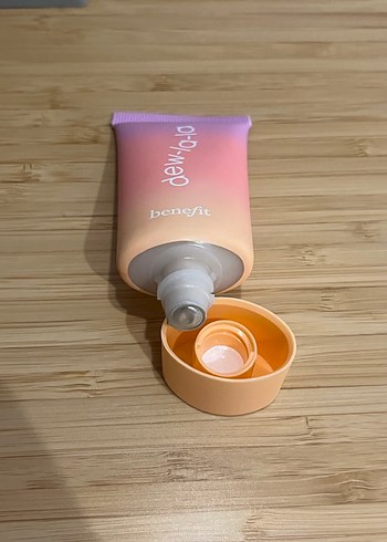 Benefit Luna likit aydınlatıcı - Görsel 4