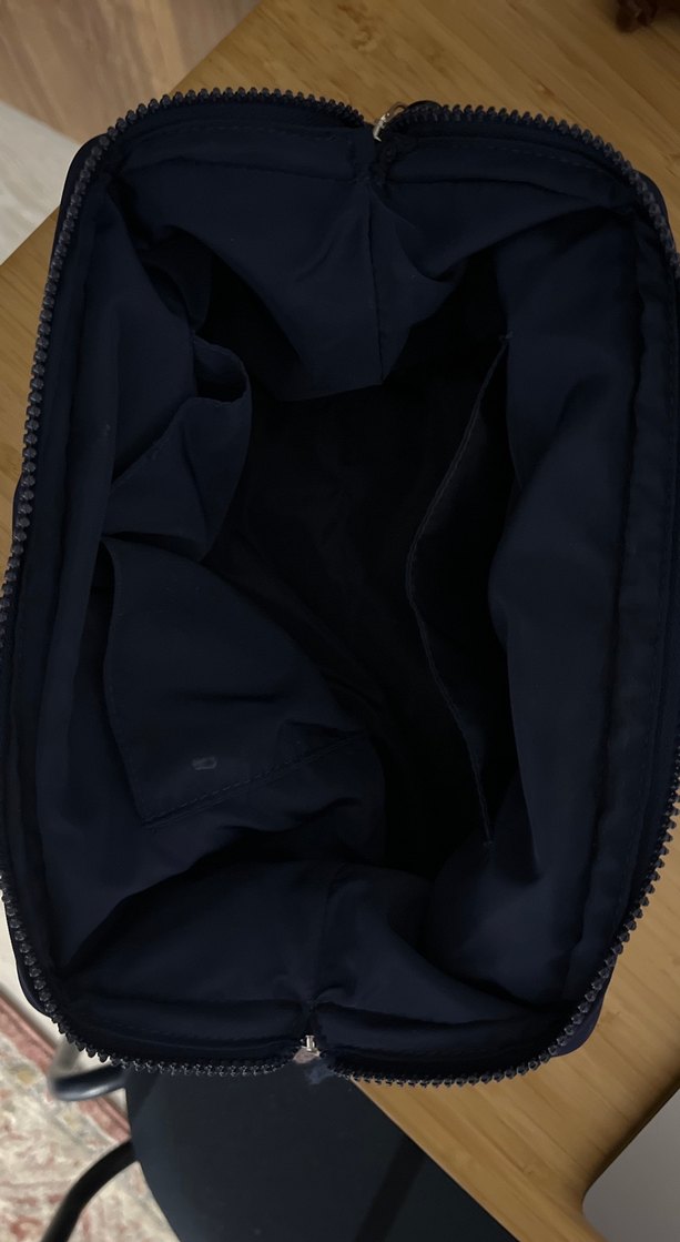 Mango Fermuarlı Lacivert Kadın Makyaj Çantası - Görsel 3