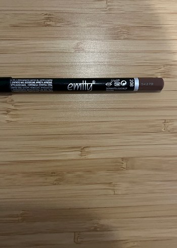 Emily Koyu Bej Dudak Kalemi 208 - Görsel 2