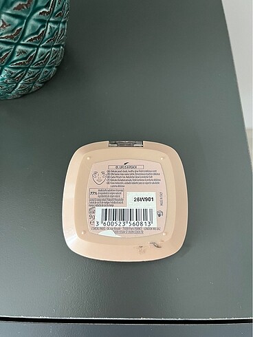 Loreal Paris Loreal life is a peach allık
