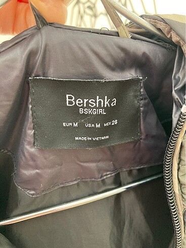 m Beden ORİJİNAL BERSHKA KAMUFLAJ MONT