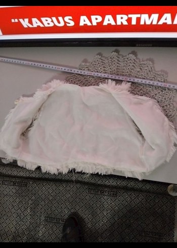 Beyaz Kürklü Kız Çocuk Yelek - Görsel 5