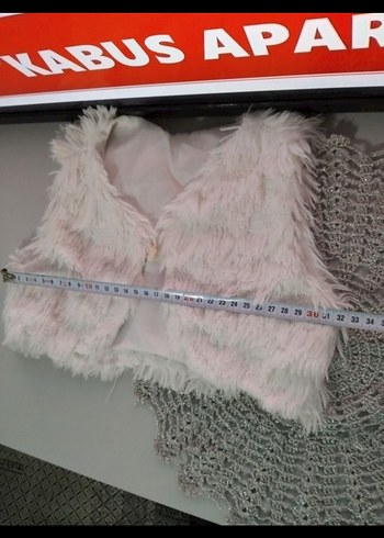 Beyaz Kürklü Kız Çocuk Yelek - Görsel 2