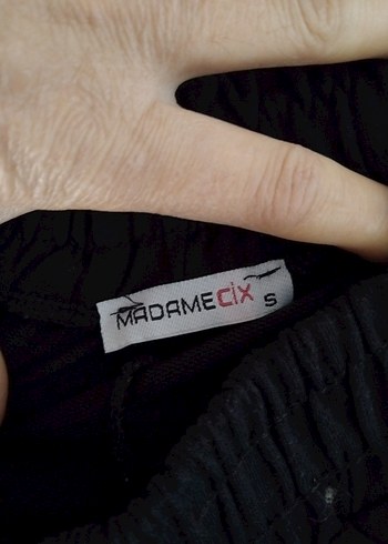 Desenli Siyah  Şort - Görsel 4