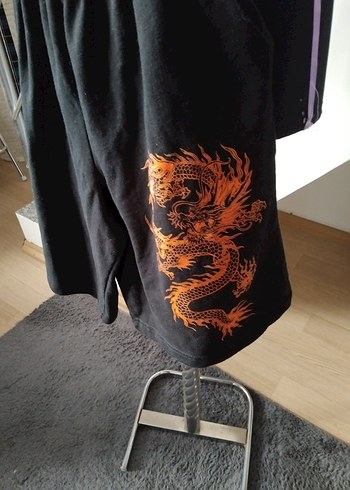 Desenli Siyah  Şort - Görsel 2