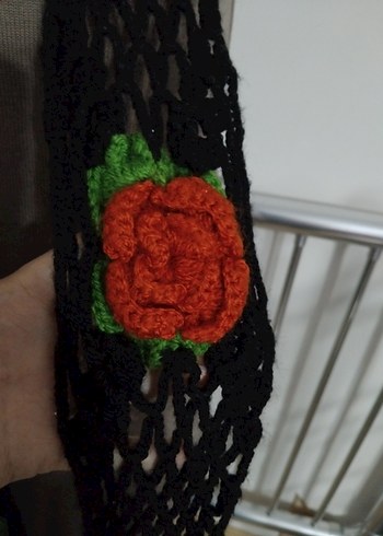 Siyah Çiçekli Örgü Bohem Kadın Atkı - Görsel 5