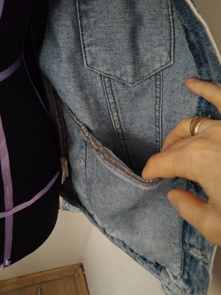 Düğmeli Bol Kesim Mavi Denim Ceket - Görsel 4