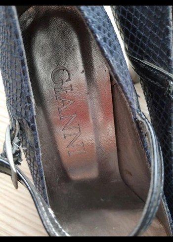 36 Beden Koyu Mavi Yılan Derisi Desenli Stiletto