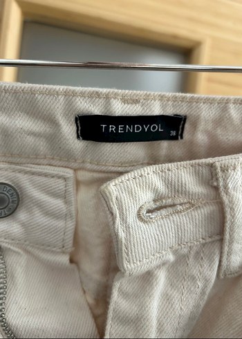 Trendyol bej rengi jean - Görsel 2