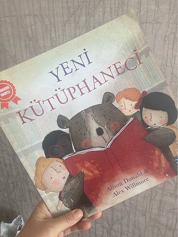 Yeni kütüphaneci kitap