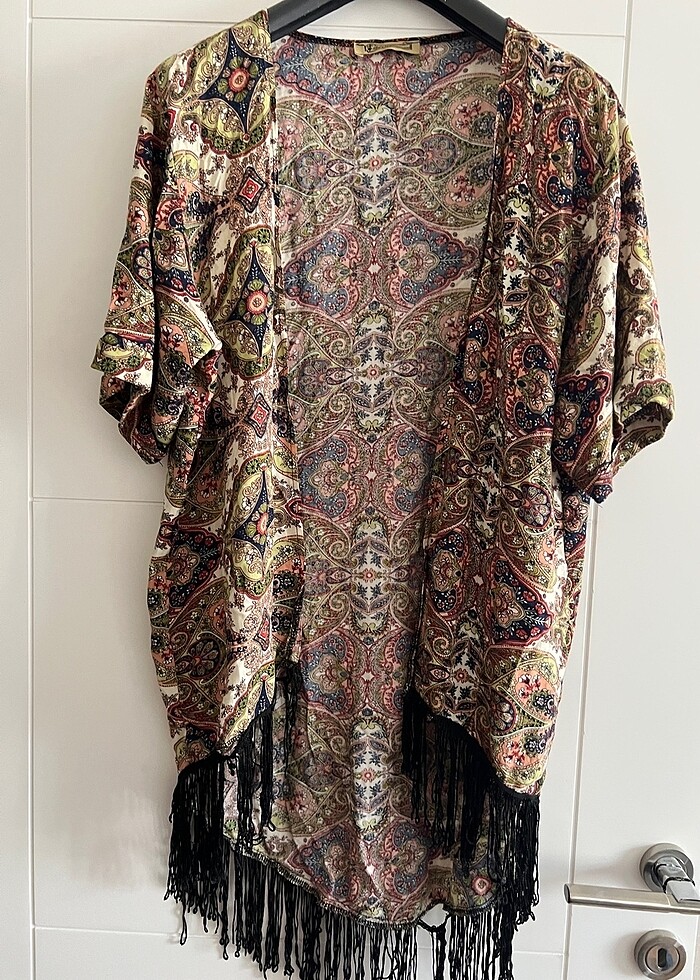 Püsküllü Pareo yelek - Görsel 2