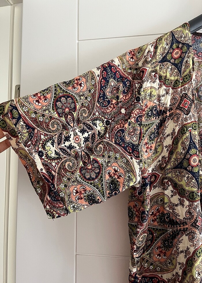 Püsküllü Pareo yelek - Görsel 5