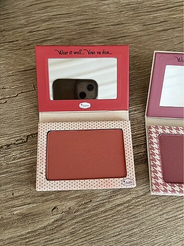 Beden THE BALM ALLIKLAR