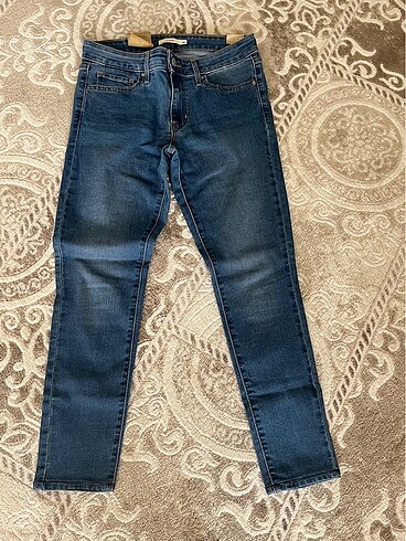 LEVİS KADIN JEAN