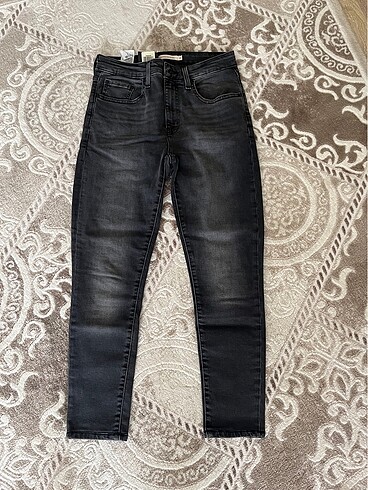 Levis kadın jean 721