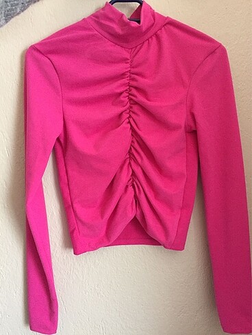 Pembe Bluz