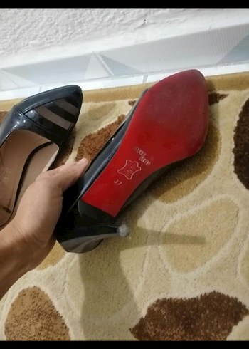37 Beden Kemerli Siyah Zebra Desenli Stiletto