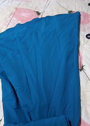 iPetrol yeşili Drapeli Uzun Abiye Elbise arkası kuyruğu var - Görsel 4