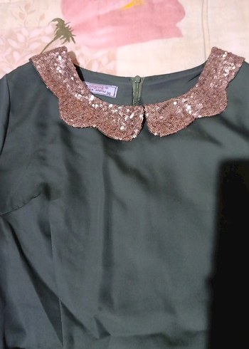 Uzun Yeşil V Yakalı Kadın Elbise pullu - Görsel 2