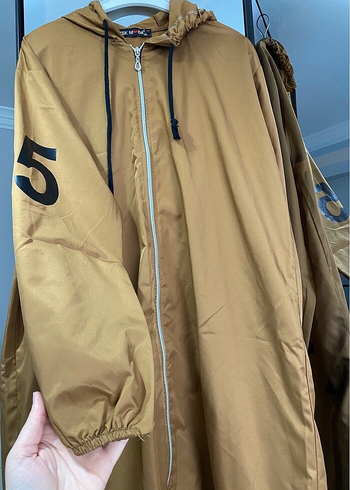 Uzun ince yağmurluk - Görsel 3