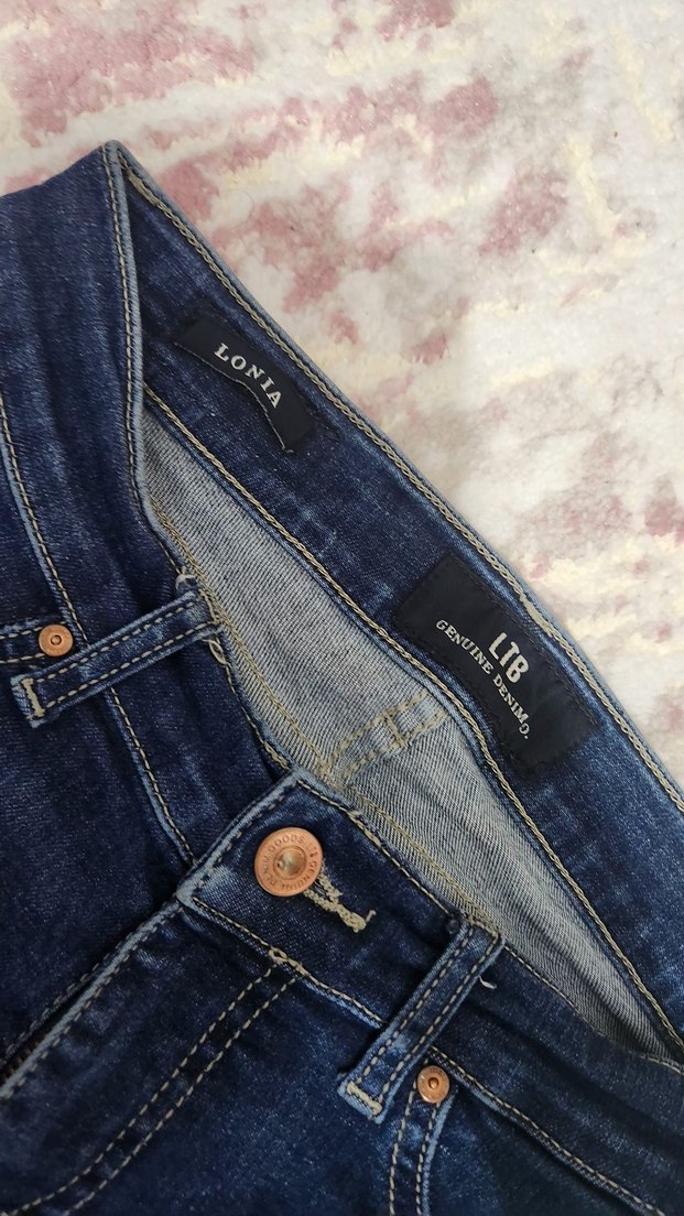 Düğmeli Mavi Kadın Denim Pantolon - Görsel 4