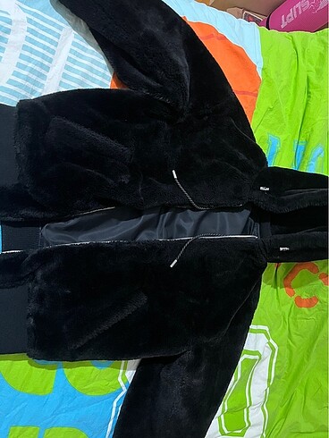 Zara peluş mont