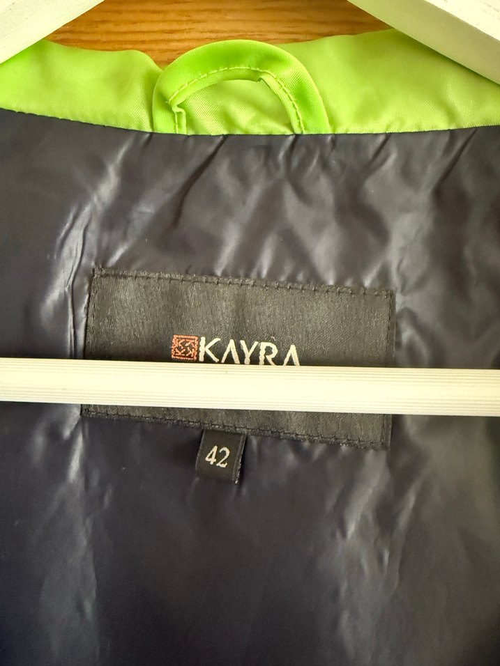 Kapüşonlu Lacivert Kadın Yağmurluk - Görsel 4