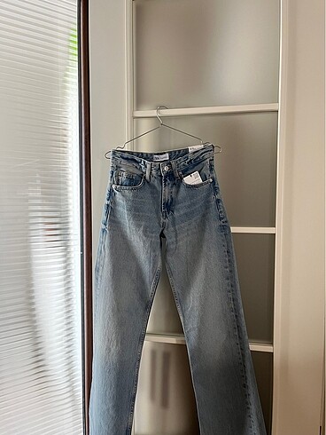 Zara Zara Jean