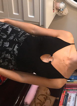 s Beden Halka detaylı dekolteli body