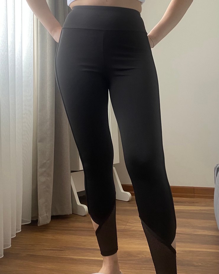 Siyah File Detaylı Spor Tayt - Görsel 2