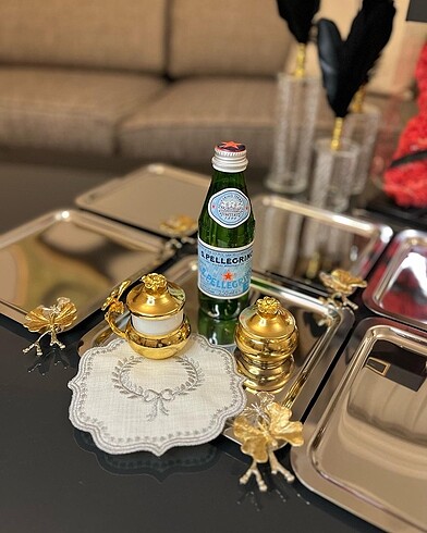 Karaca Kelebek detaylı sunum tepsisi 6 adet