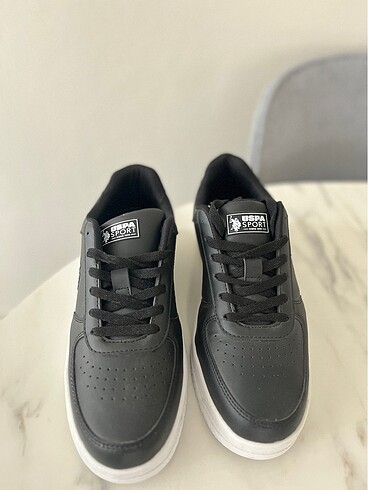 Us polo sneakers