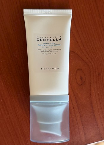 Madagascar Centella Su Bazlı Güneş Serumu SPF50+ - Görsel 4