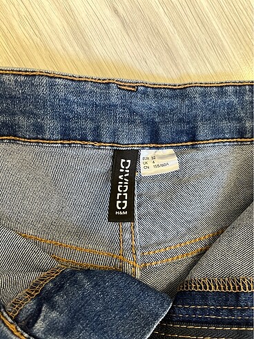 H&M H&M yüksel bel jean şort