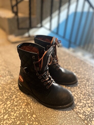 Kadın Harley Davidson Bot