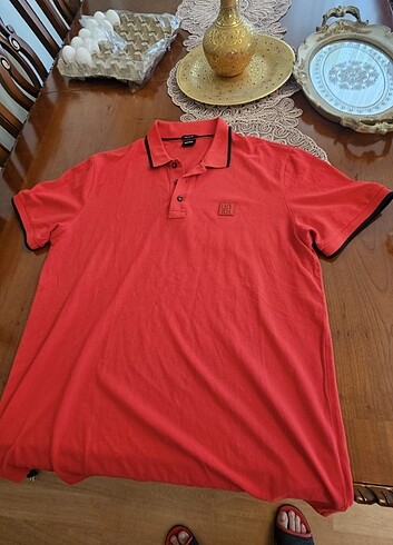Hugo boss tshirt