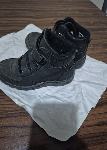 Siyah Erkek Çocuk Lastik Botlar - Görsel 3