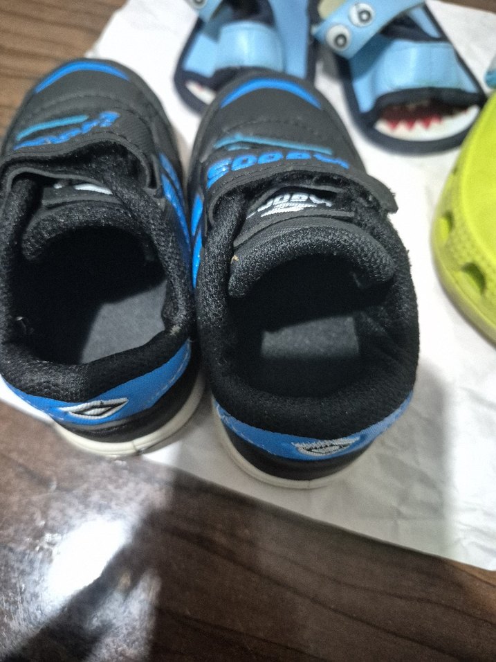 Erkek Çocuk Renkli Velcro Terlik ve Spor Ayakkabı - Görsel 5