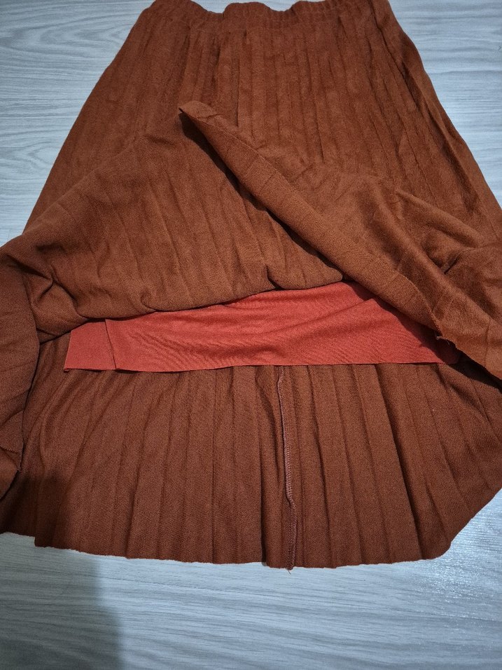 Kadın taba renginde Pileli Etek - Görsel 3