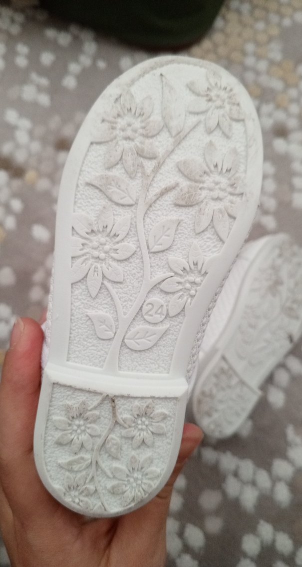 Kız Çocuk Beyaz Tokalı Babet - Görsel 3