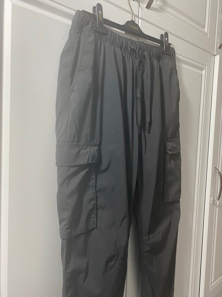 H&M antrasit erkek eşofman altı M - Görsel 3