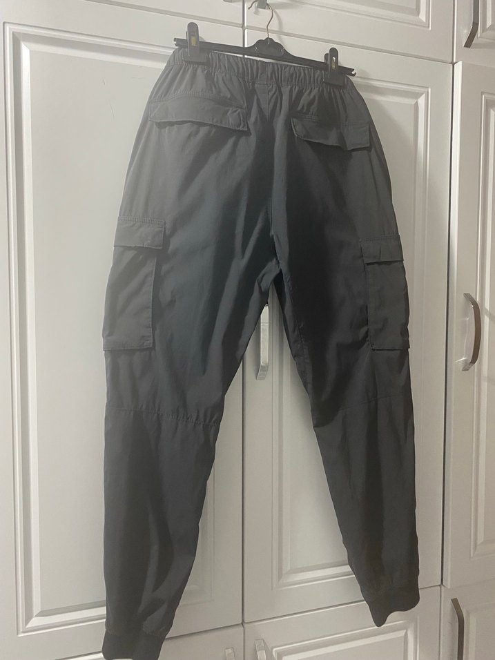 H&M antrasit erkek eşofman altı M - Görsel 2