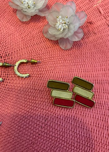 Tek ve bazıları çift makul küpeler değerlendirmeliklertane 50 tl - Görsel 7