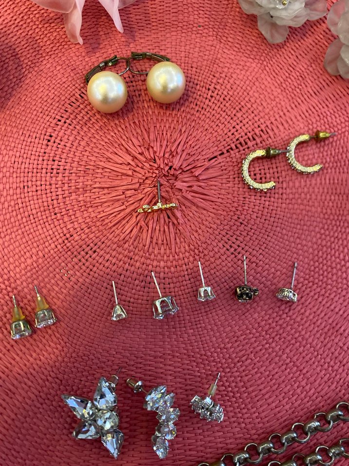 Tek ve bazıları çift makul küpeler değerlendirmeliklertane 50 tl - Görsel 5