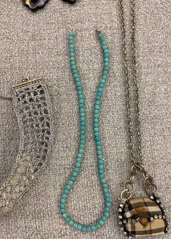 Makul ürünler -Çok Renkli Boncuklu  kolyeler 50 tl - Görsel 5