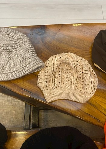 Çeşitli desen ve modellerde şapkalar fiyat sorunuz - Görsel 7