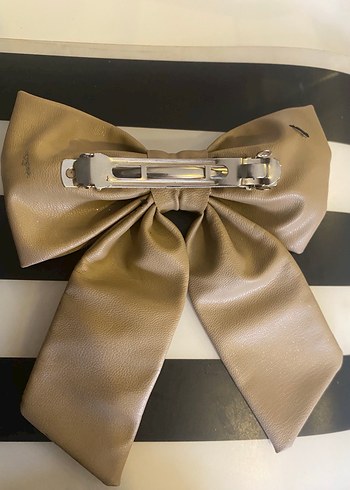 Deri ve kadife  Fiyonk ve  taç tane fiyatıdır - Görsel 3