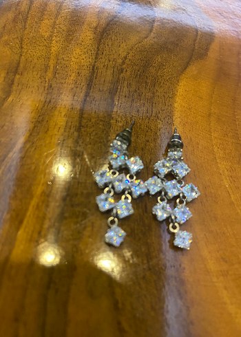 Gümüş renk taşlı Kadın Küpeleri 3 cm - Görsel 5