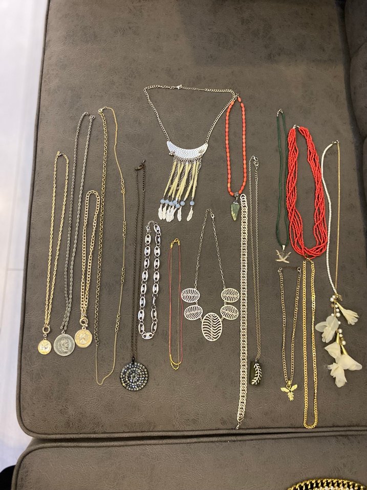 Renkli Boncuklu, taşlı çeşitli kolyeler - Görsel 3